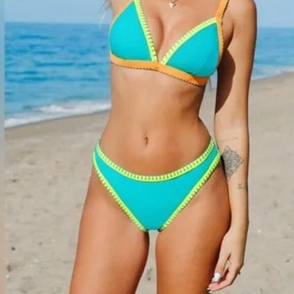 NWT Cupshe Women's Blue Green Escaping Colorblock Mid-Rise Bikini Bottoms Size M - Picture 1 of 8
